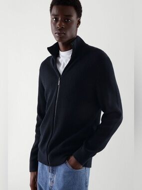 COS Men's Full-Zip Knit Sweater Cardigan with pockets, Black, wool cotton, small
